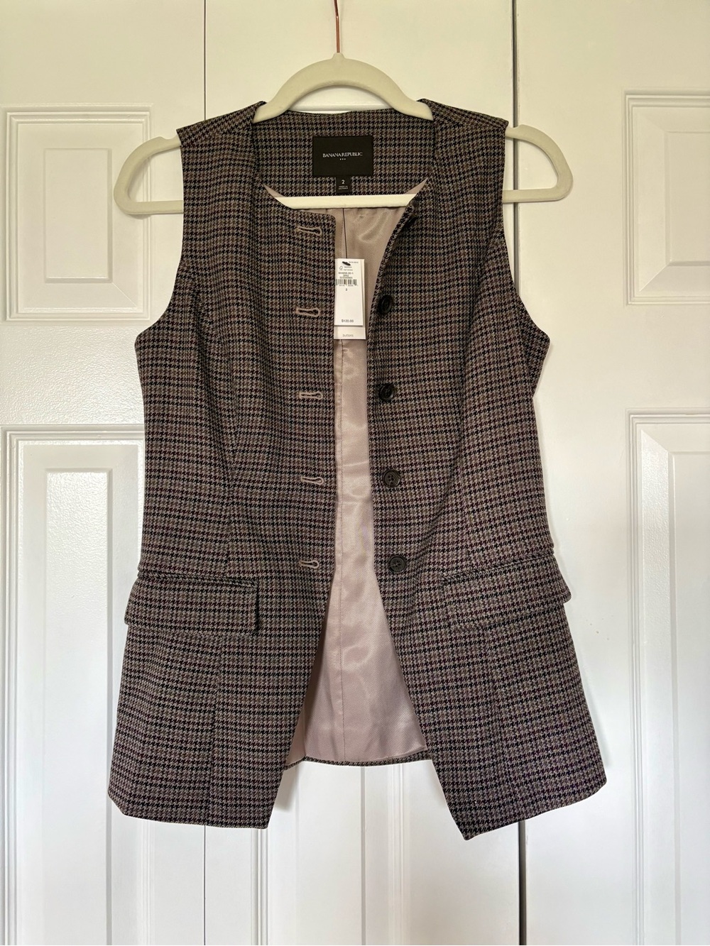 Banana Republic Houndstooth Sleeveless Blazer – Size 2 – NWT